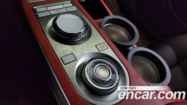 Genesis GV70 2.5T Gasoline AWD 2022 — фото 9