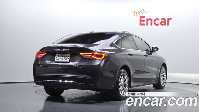 Chrysler 200 (II) 2.4 C 2015 — фото 2