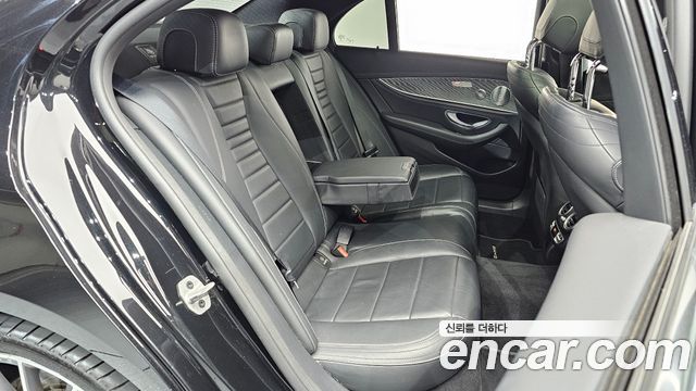 Mercedes-Benz E-Class (W213) E350 4MATIC AMG Line 2021 — фото 12
