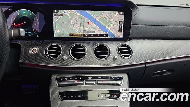 Mercedes-Benz E-Class (W213) E350 4MATIC AMG Line 2021 — фото 14