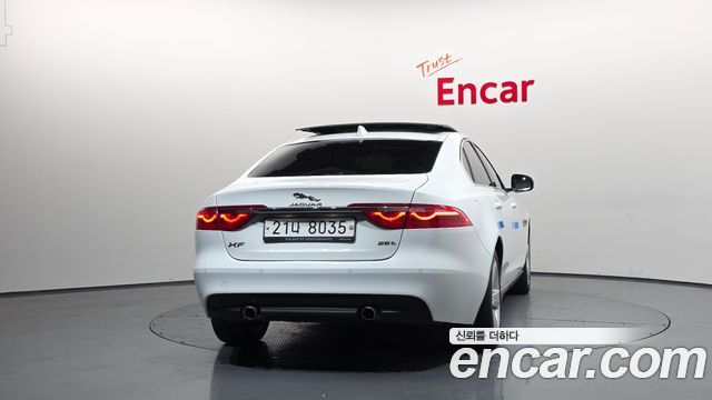 Jaguar XF (X260) 25t Prestige 2018 — фото 4