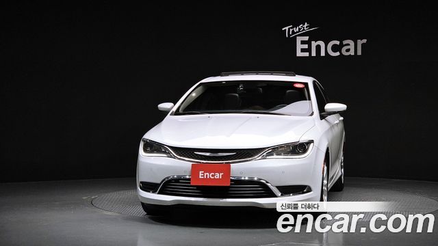 Chrysler 200 (II) 2.4 Limited 2015 — фото 3