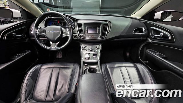Chrysler 200 (II) 2.4 Limited 2015 — фото 7