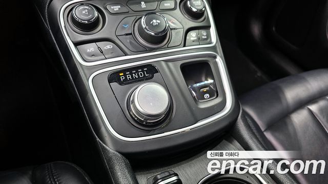 Chrysler 200 (II) 2.4 Limited 2015 — фото 9