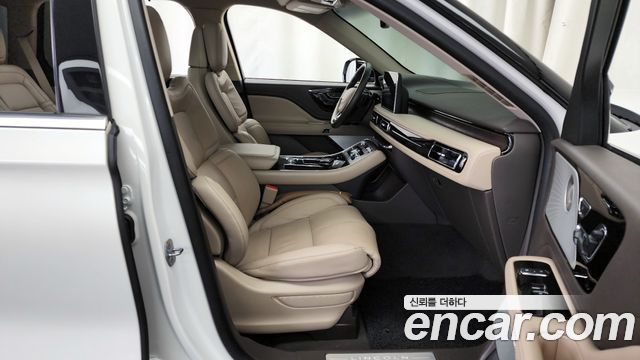 Lincoln Aviator (II) 3.0 Reserve  AWD 2023 — фото 11