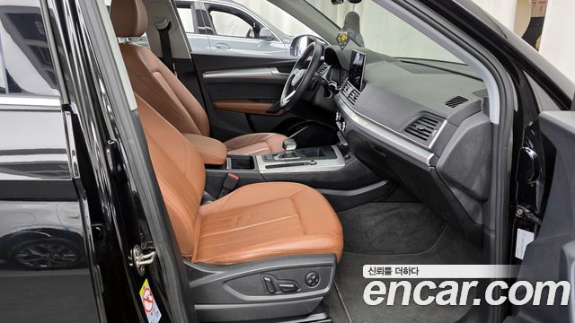Audi Q5 (FY) 45 TFSI Quattro 2021 — фото 11