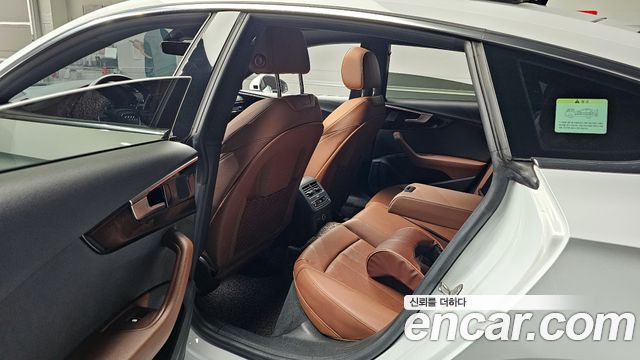 Audi A5 (F5) 40 TDI Quattro Premium Sportback 2021 — фото 11