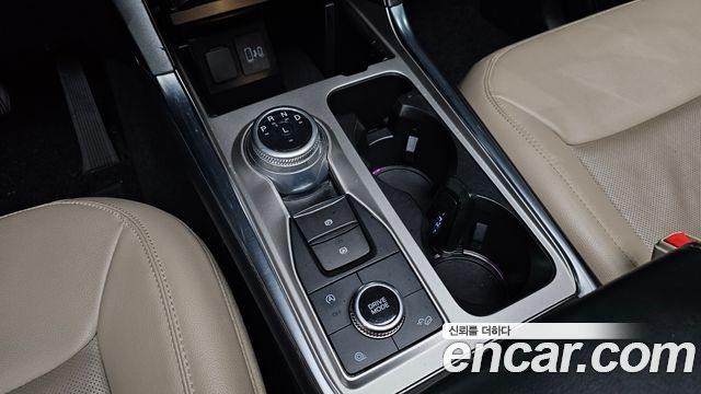 Ford Explorer (VI) 2.3 LimIted 4WD 2021 — фото 9