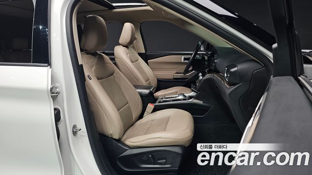 Ford Explorer (VI) 2.3 LimIted 4WD 2021 — фото 10
