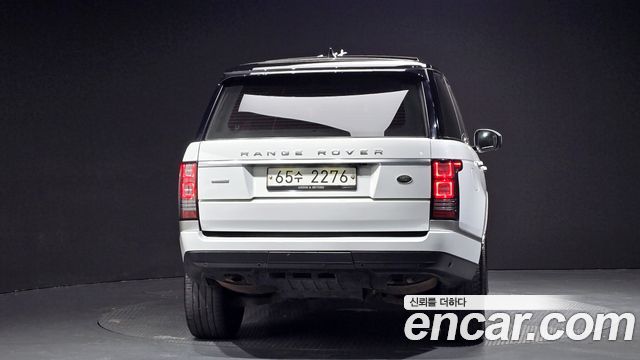 Land Rover Range Rover (IV) 4.4 SDV8 AB DIESEL 2017 — фото 4