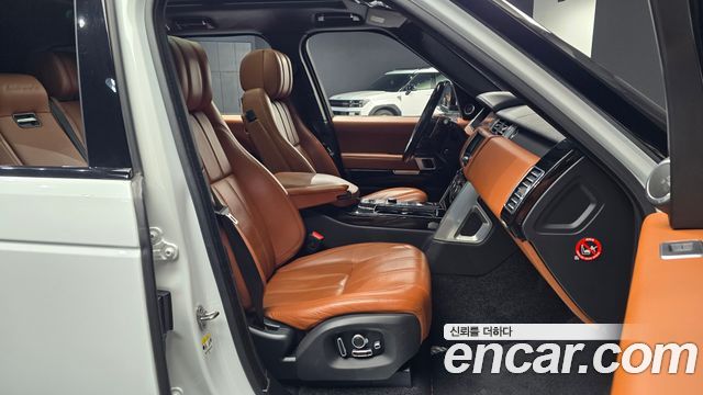 Land Rover Range Rover (IV) 4.4 SDV8 AB DIESEL 2017 — фото 10