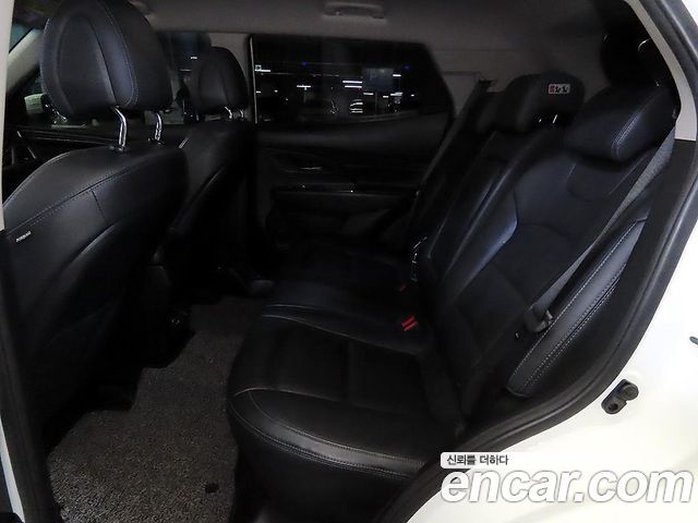KG Mobility (SsangYong) Beautiful Korando Gasoline 1.5 2WD C7 2023 — фото 7