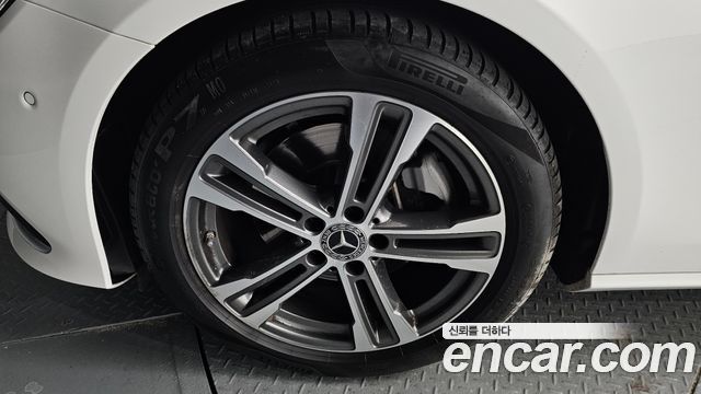Mercedes-Benz E-Class (W213) E250 Avantgarde 2023 — фото 5