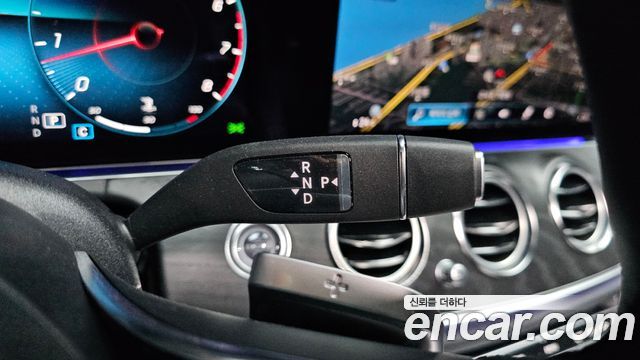 Mercedes-Benz E-Class (W213) E250 Avantgarde 2023 — фото 9