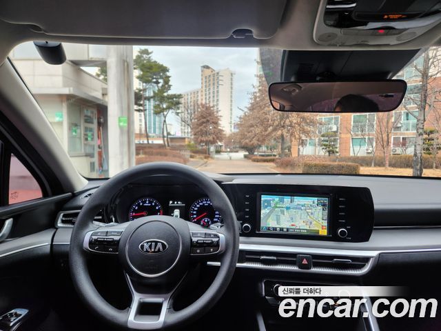 Kia K5 (III) 2.0 Trendy 2021 — фото 19