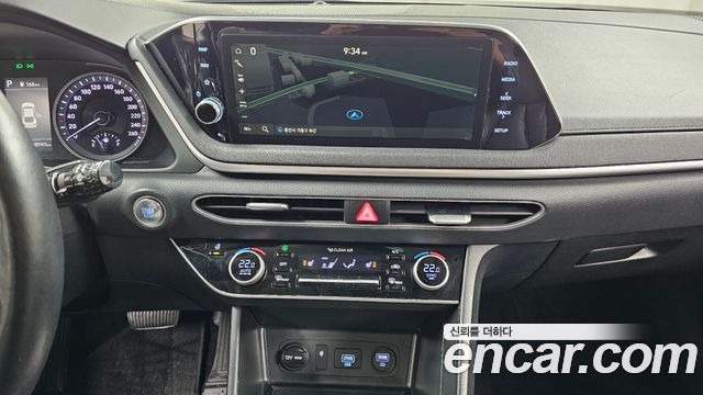 Hyundai Sonata (DN8) 2.0 Modern 2022 — фото 16