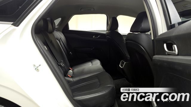Kia K5 (III) 2.0 Trendy 2021 — фото 12