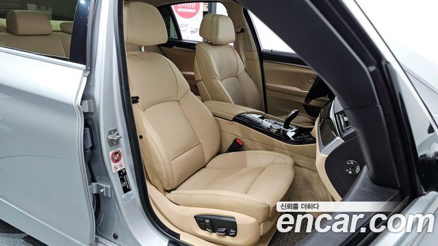 BMW 5 Series (F10) 520d xDrive Luxury Plus 2015 — фото 10