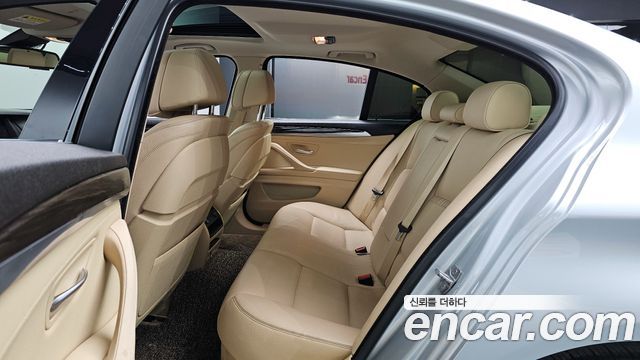 BMW 5 Series (F10) 520d xDrive Luxury Plus 2015 — фото 12