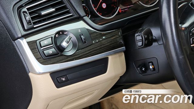 BMW 5 Series (F10) 520d xDrive Luxury Plus 2015 — фото 14