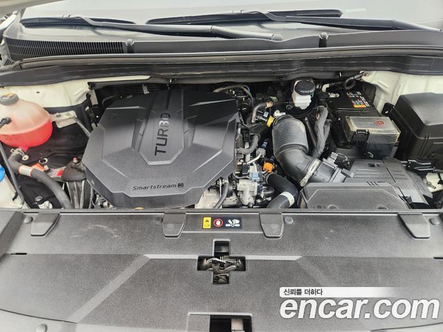 Kia Carnival 9-Seater Prstige 2021 — фото 24