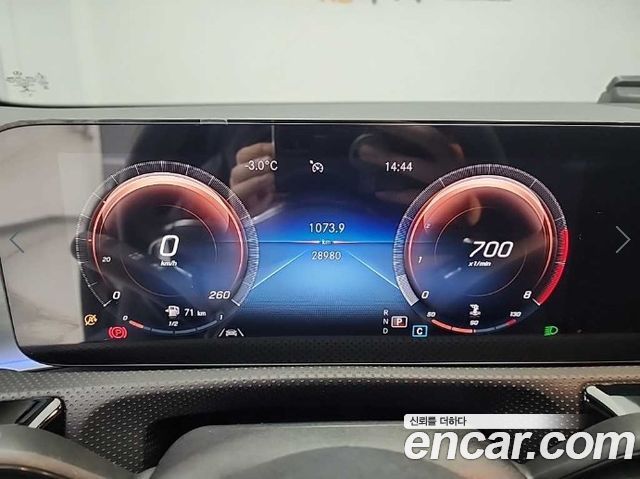 Mercedes-Benz CLA-Class (C118) CLA250 4MATIC 2021 — фото 7
