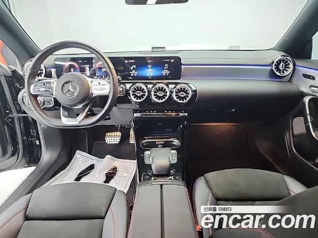 Mercedes-Benz CLA-Class (C118) CLA250 4MATIC 2021 — фото 8