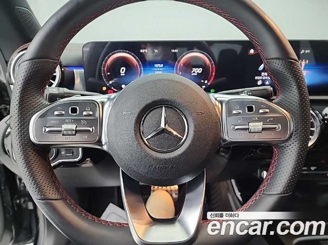 Mercedes-Benz CLA-Class (C118) CLA250 4MATIC 2021 — фото 10