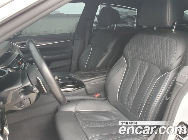 BMW 6 Series GT (G32) 620d xDrive M Sport 2023 — фото 10