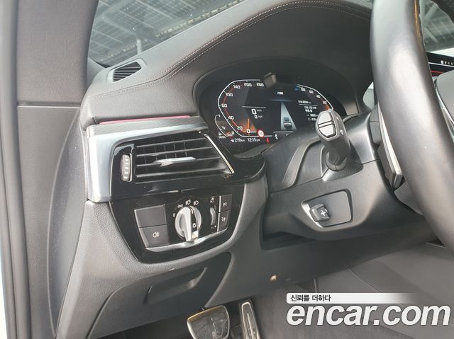BMW 6 Series GT (G32) 620d xDrive M Sport 2023 — фото 21