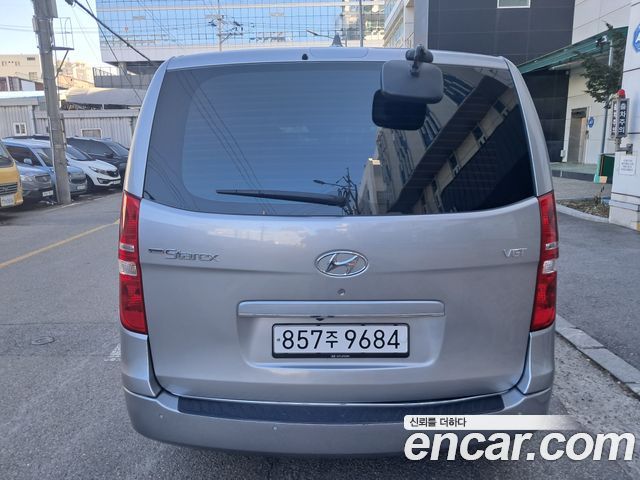 Hyundai Grand Starex Van 3-Seater Smart 2021 — фото 5