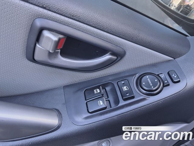 Hyundai Grand Starex Van 3-Seater Smart 2021 — фото 7