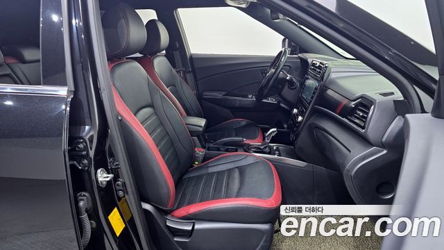 KG Mobility (SsangYong) Very New Tivoli Gasoline 1.5 2WD V3 2022 — фото 12
