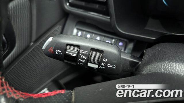 KG Mobility (SsangYong) Very New Tivoli Gasoline 1.5 2WD V3 2022 — фото 16
