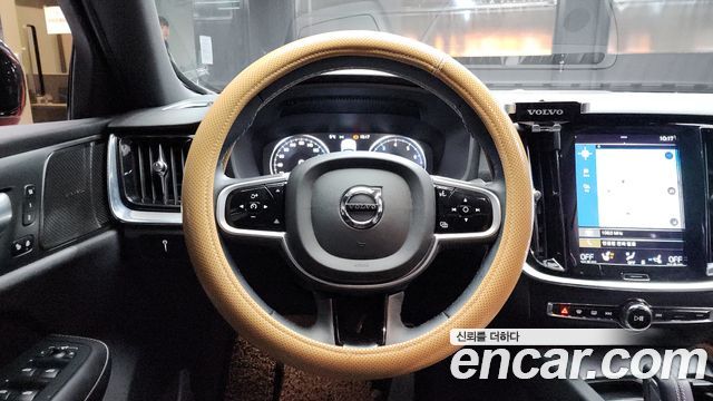 Volvo S60 (III) B5 R-Design 2022 — фото 13