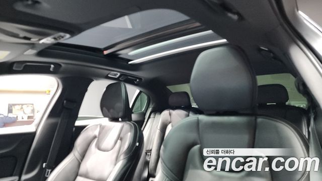 Volvo S60 (III) B5 R-Design 2022 — фото 18