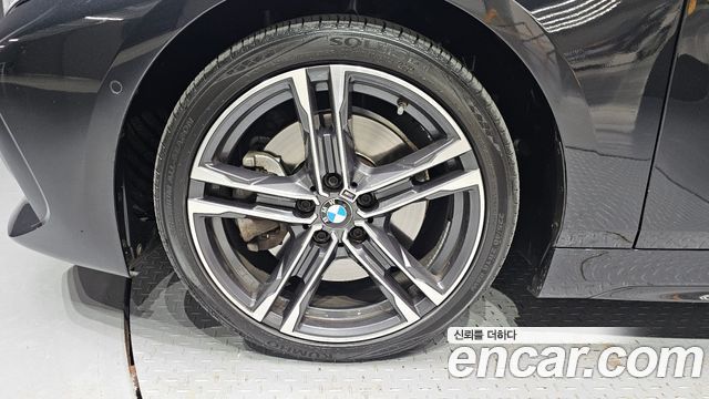 BMW 1 Series (F40) 120i M Sports 2022 — фото 5