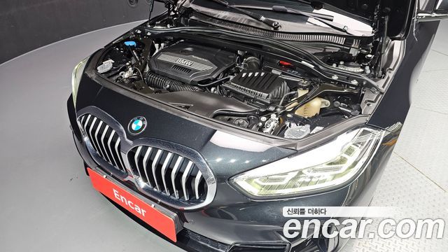 BMW 1 Series (F40) 120i M Sports 2022 — фото 6