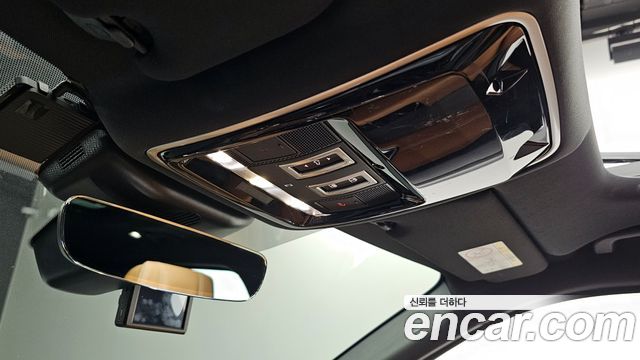Land Rover Range Rover Velar 3.0 D300 R-Dynamic HSE 2020 — фото 16