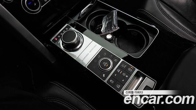 Land Rover Range Rover (IV) 4.4 SDV8 AB LWB DIESEL 2016 — фото 9