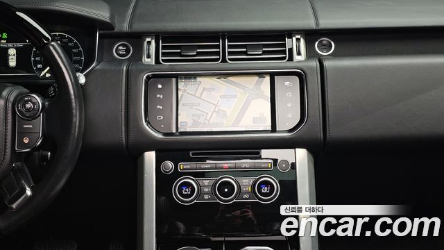 Land Rover Range Rover (IV) 4.4 SDV8 AB LWB DIESEL 2016 — фото 19