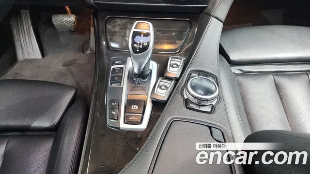 BMW 6 Series (F12) 640i Gran Coupe 2015 — фото 9