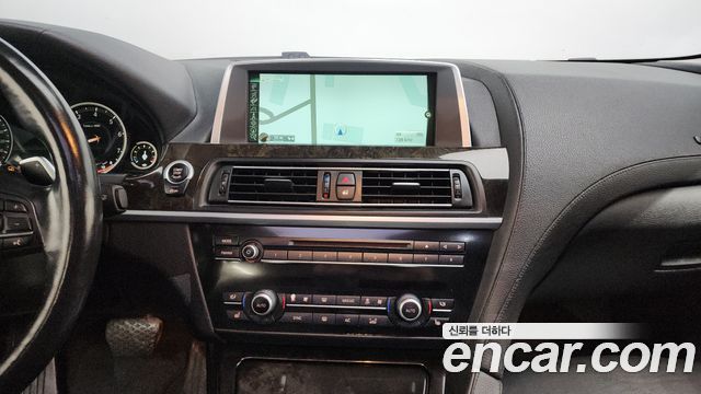 BMW 6 Series (F12) 640i Gran Coupe 2015 — фото 14
