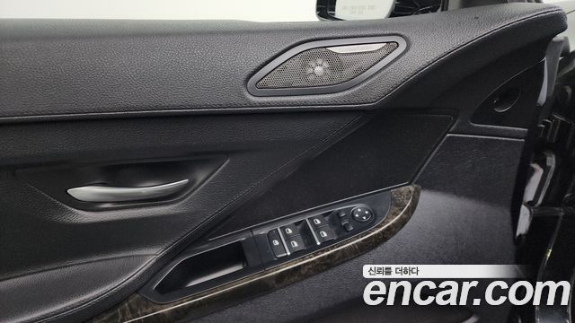 BMW 6 Series (F12) 640i Gran Coupe 2015 — фото 17