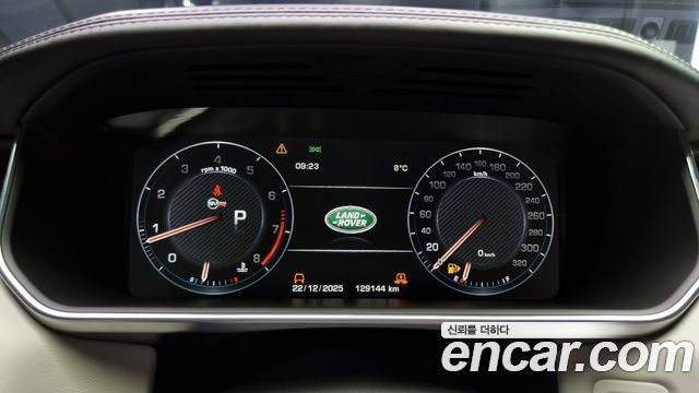 Land Rover Range Rover Sport (II) 5.0 SVR 2016 — фото 8