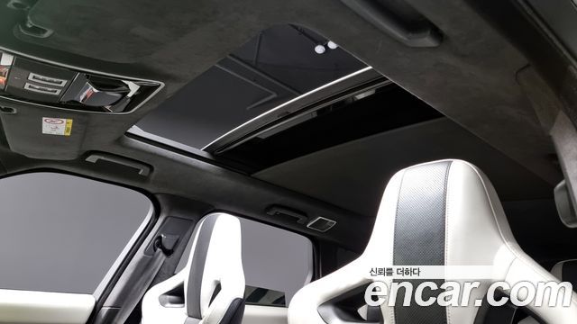 Land Rover Range Rover Sport (II) 5.0 SVR 2016 — фото 18