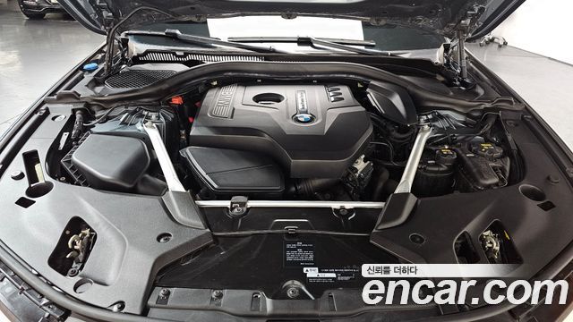 BMW 5 Series (G30) 530i M Sport Package Plus 2018 — фото 6