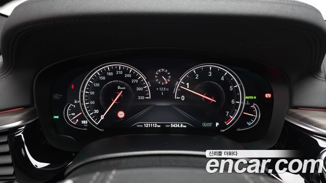 BMW 5 Series (G30) 530i M Sport Package Plus 2018 — фото 8