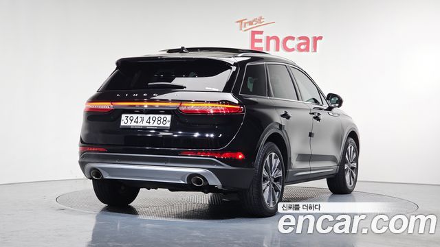 Lincoln Corsair 2.0 Reserve AWD 2020 — фото 2