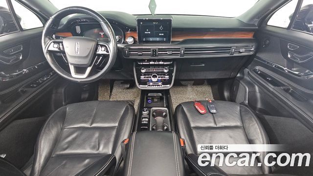 Lincoln Corsair 2.0 Reserve AWD 2020 — фото 7